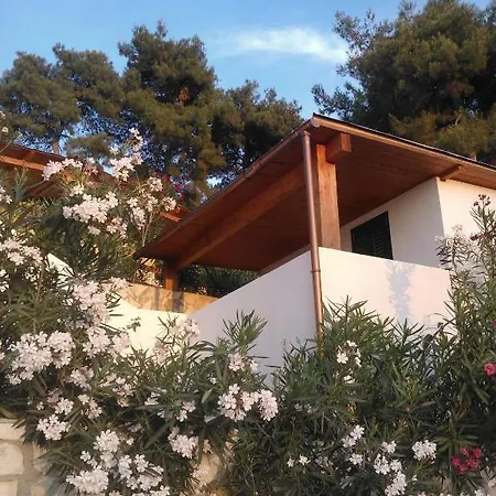 Villaggio Club Baia Di Paradiso Vakantiepark 3*